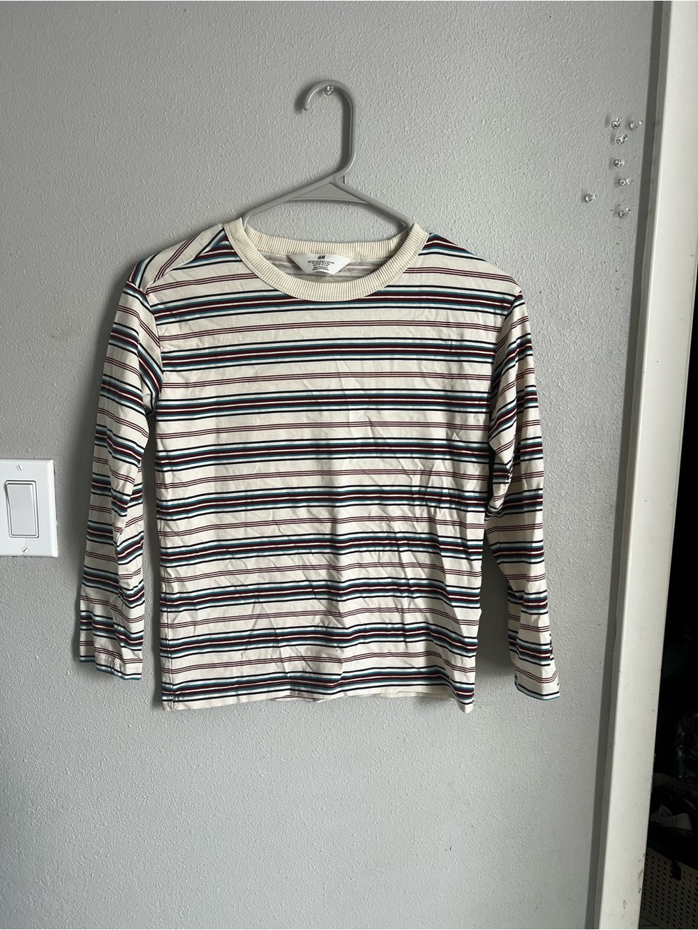 H&M Cream Long Sleeve Striped Crewneck Top with Navy